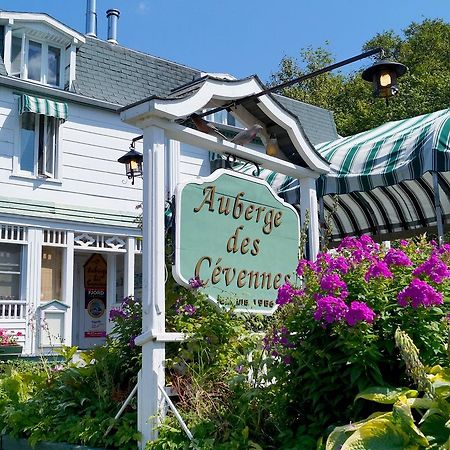 Auberge Des Cevennes LʼAnse-Saint-Jean Exterior foto